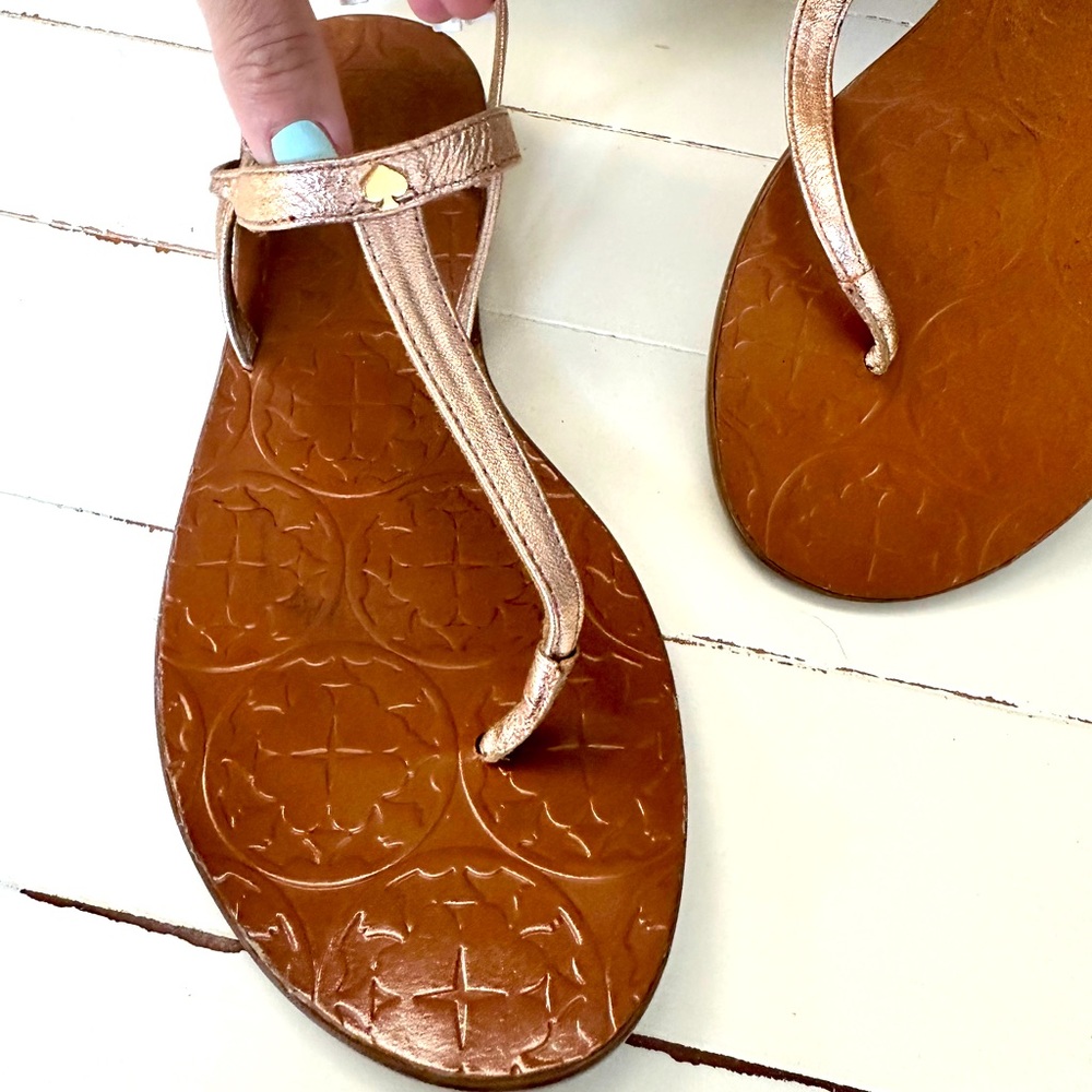 Kate spade rose gold T strap sandals 8